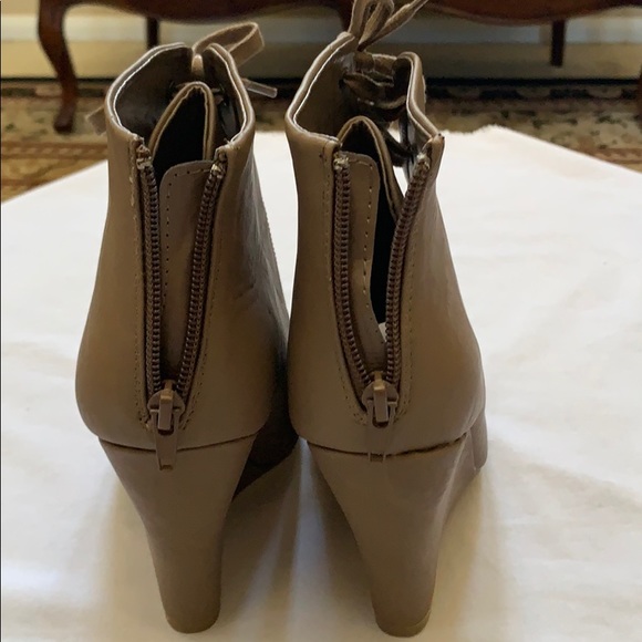 CHARLOTTE RUSSE WOMEN SHOES - Picture 6 of 7